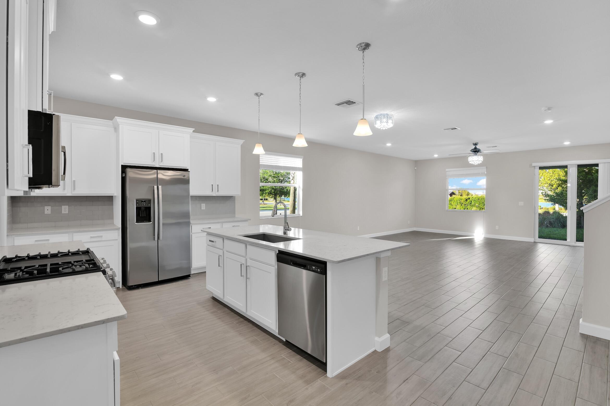 ARDEN PUD POD A EAST & POD B EAST - Residential Lease