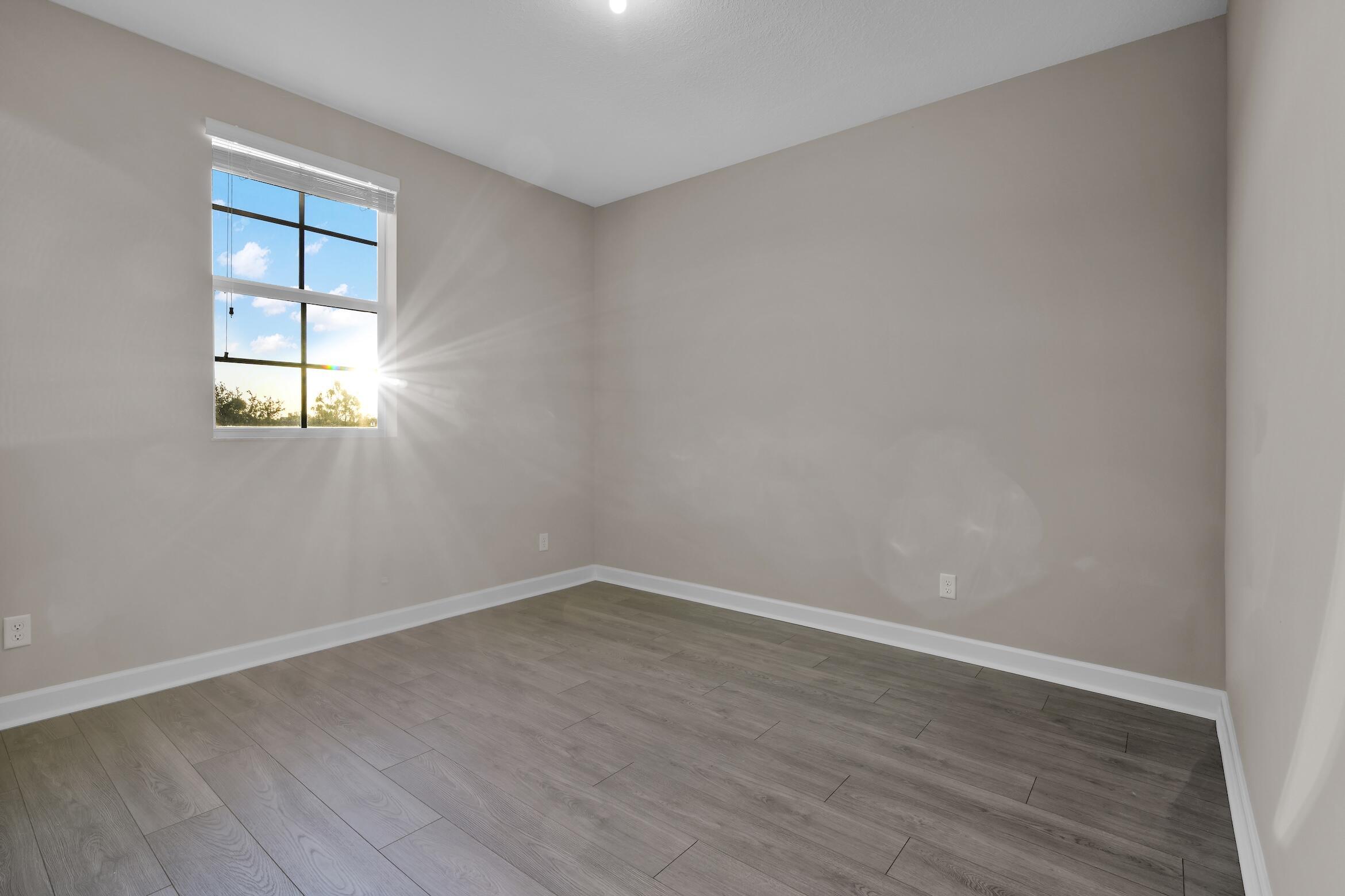 ARDEN PUD POD A EAST & POD B EAST - Residential Lease