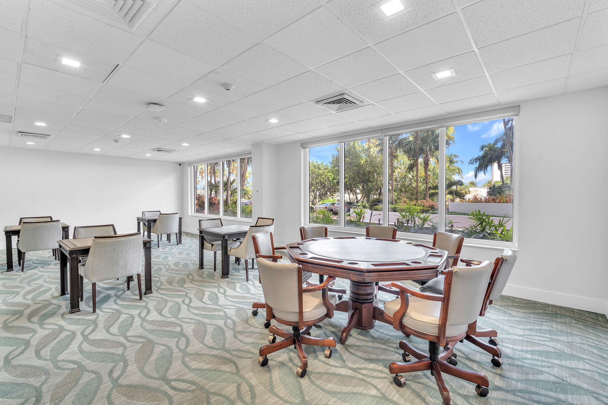 PLAYA DEL SOL CONDO - Residential