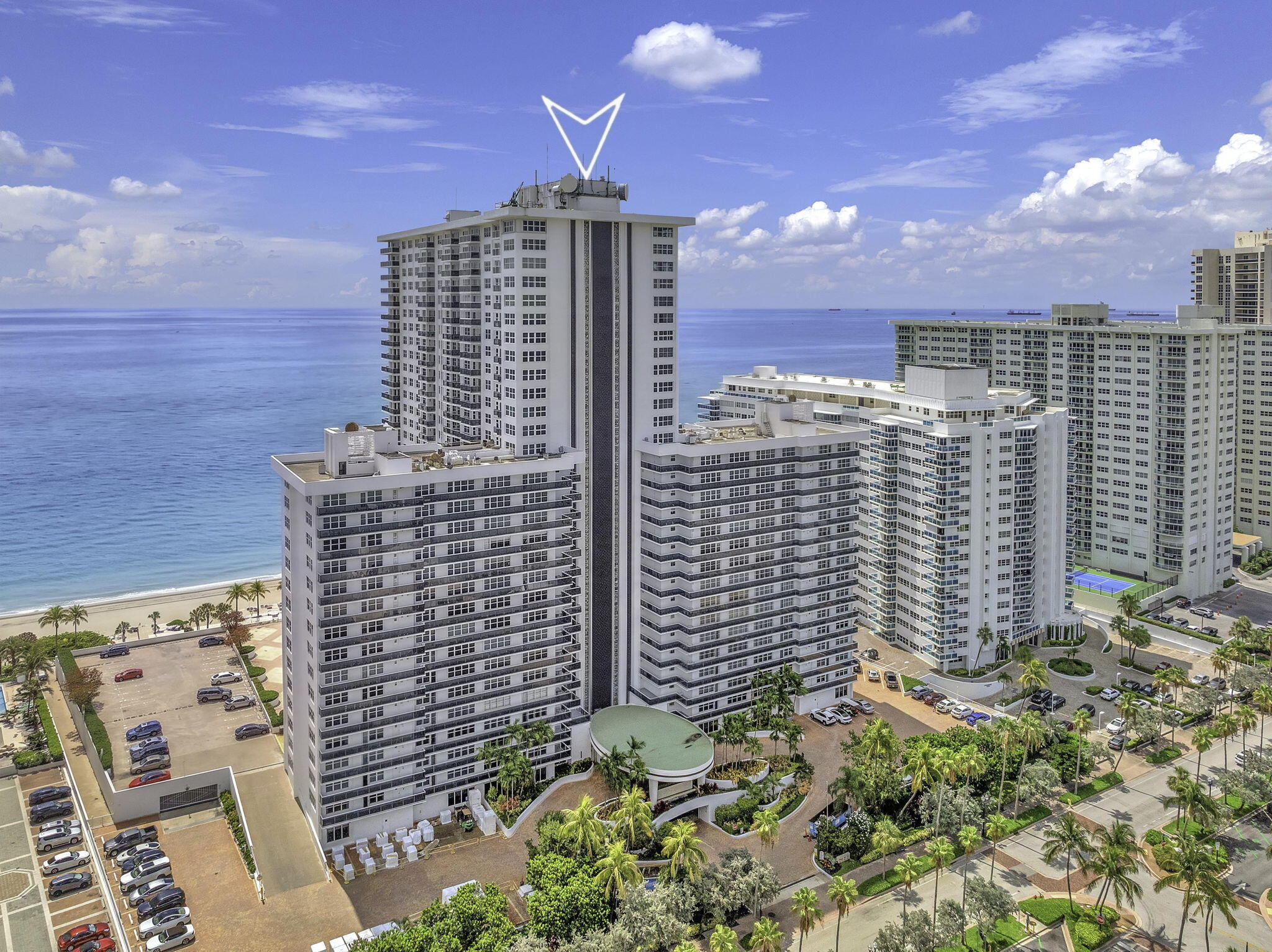 PLAYA DEL SOL CONDO - Residential