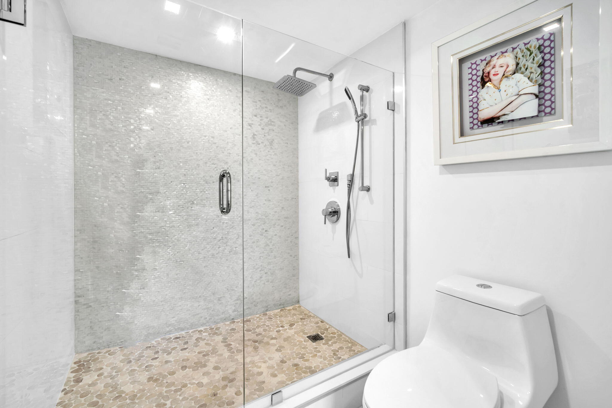 PLAYA DEL SOL CONDO - Residential