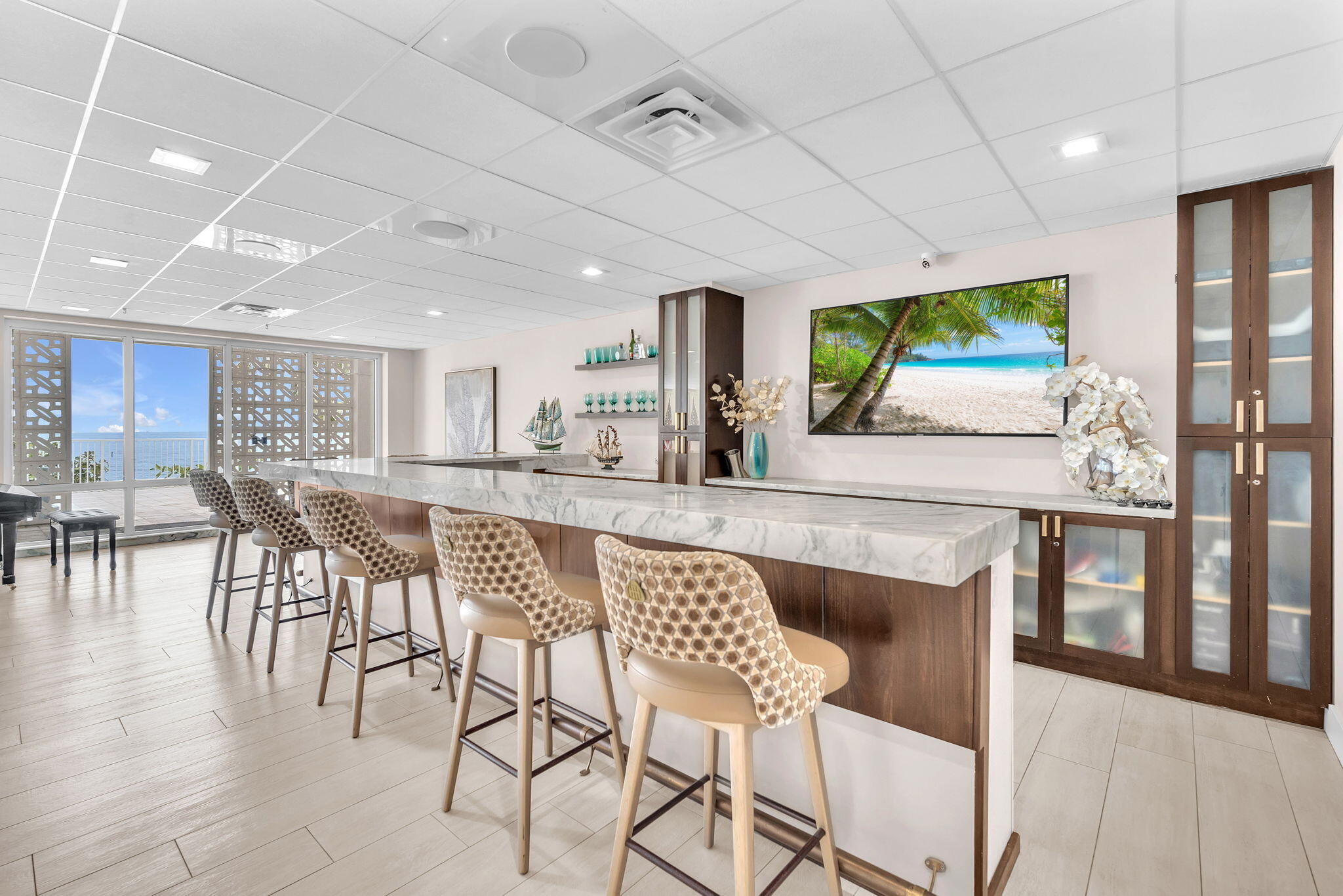 PLAYA DEL SOL CONDO - Residential