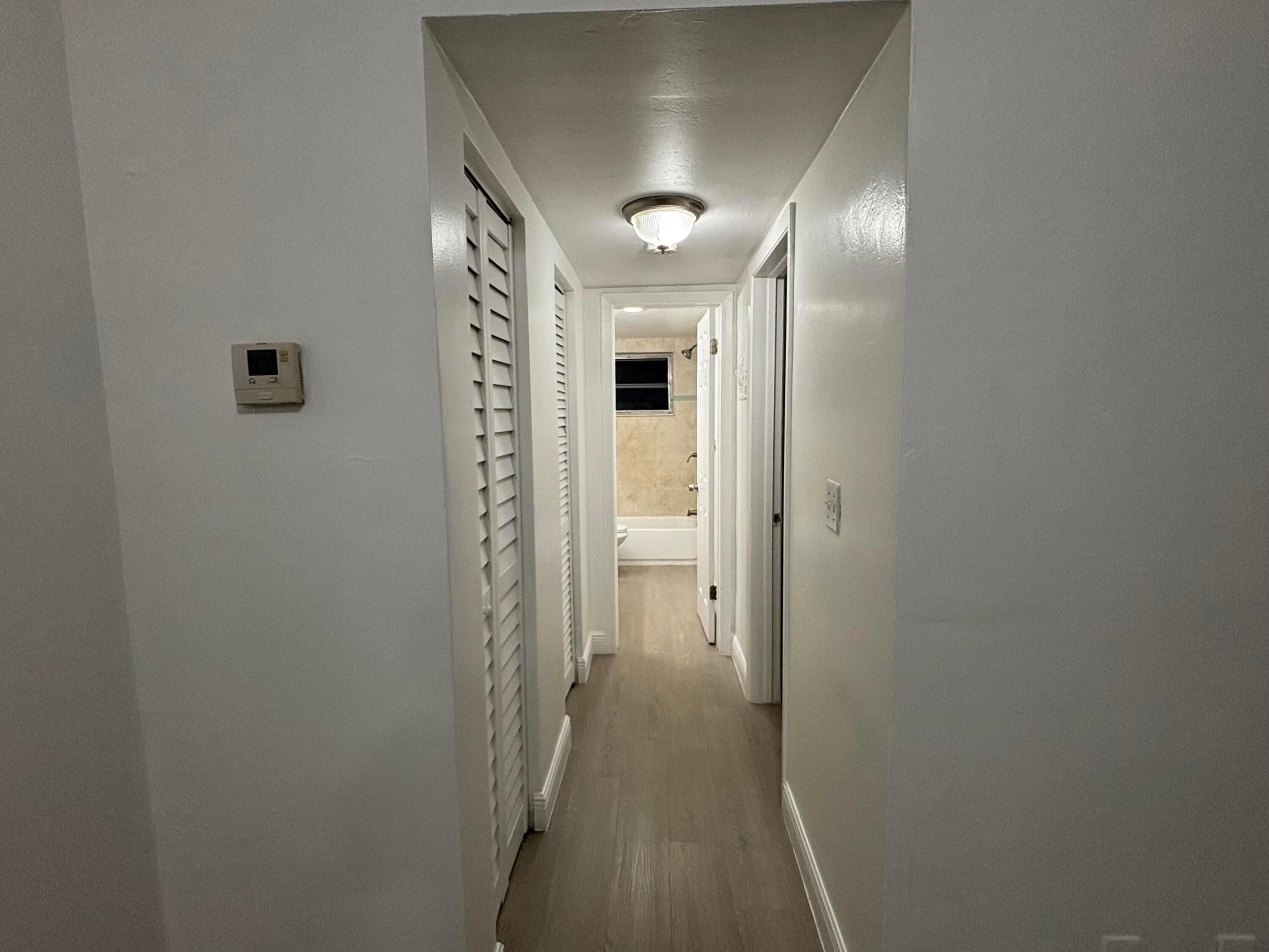 Riverside Park 7-24 B - Residential Lease