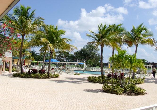 KINGS POINT BURGUNDY CONDOS - Residential