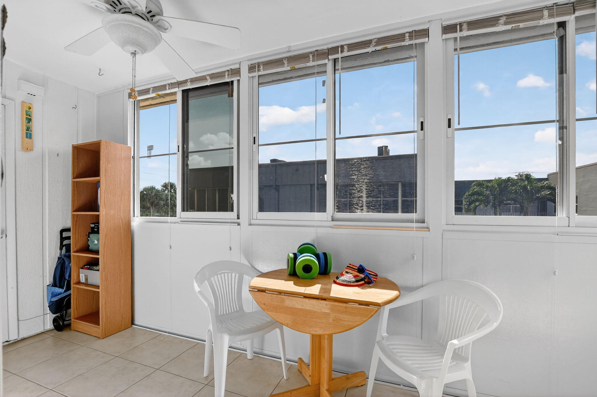KINGS POINT BURGUNDY CONDOS - Residential