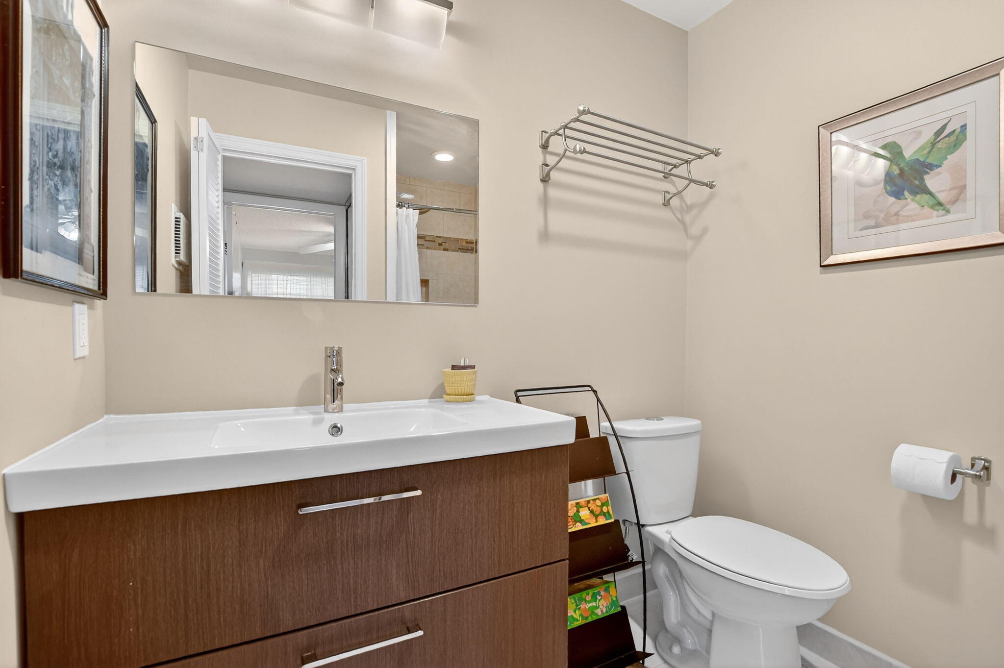 KINGS POINT BURGUNDY CONDOS - Residential