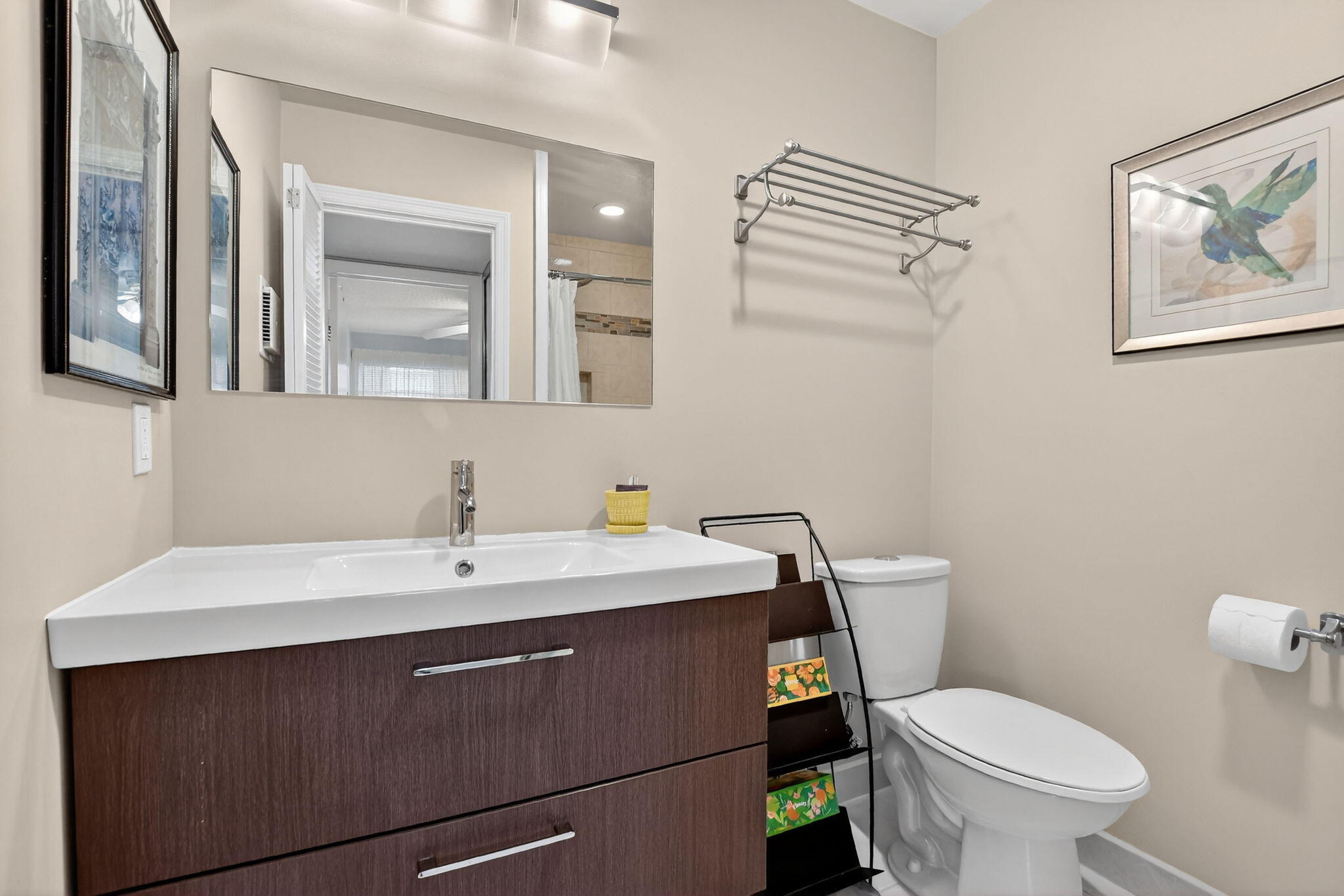 KINGS POINT BURGUNDY CONDOS - Residential