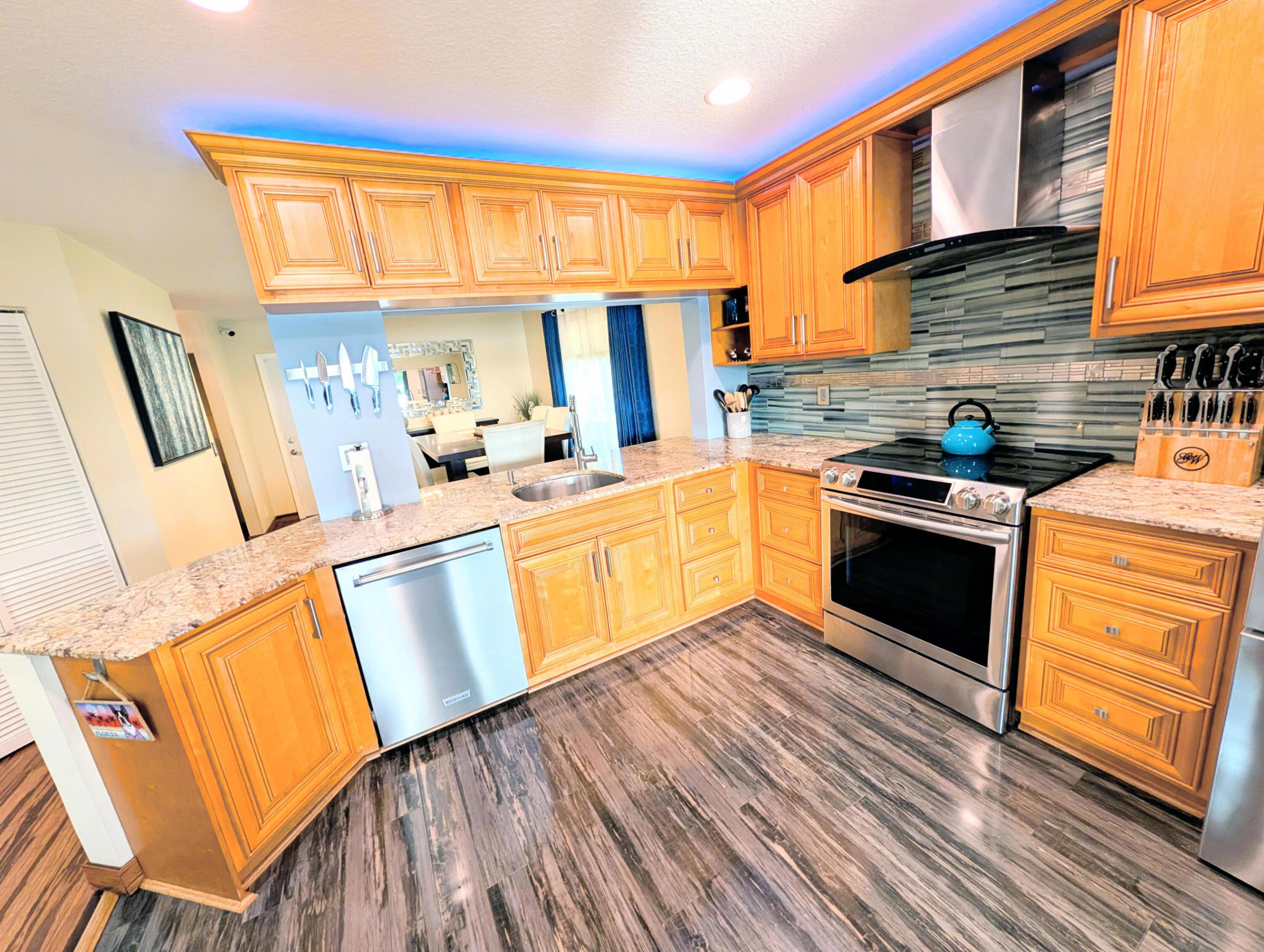 NORTHPOINTE I - Residential