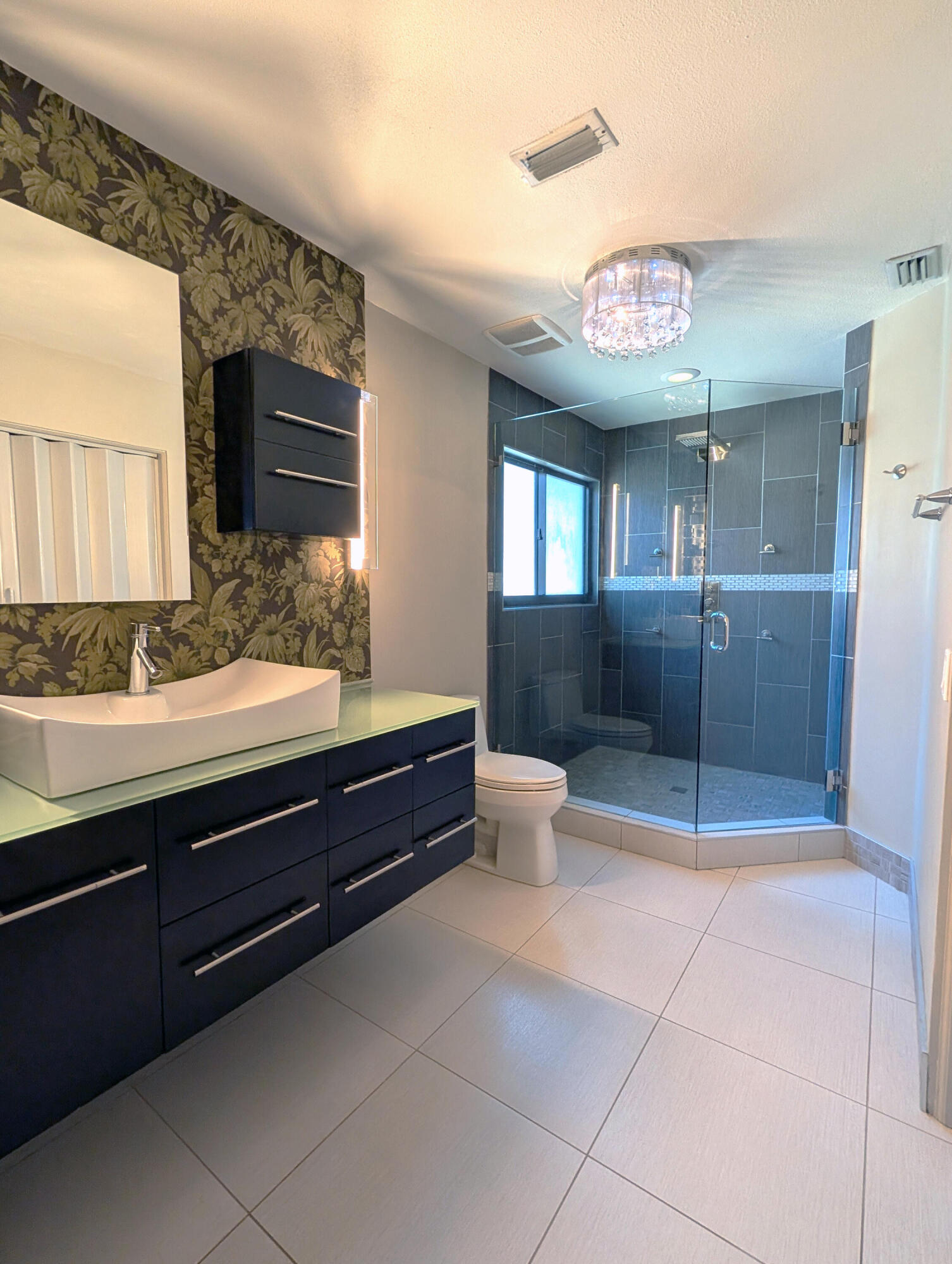 NORTHPOINTE I - Residential
