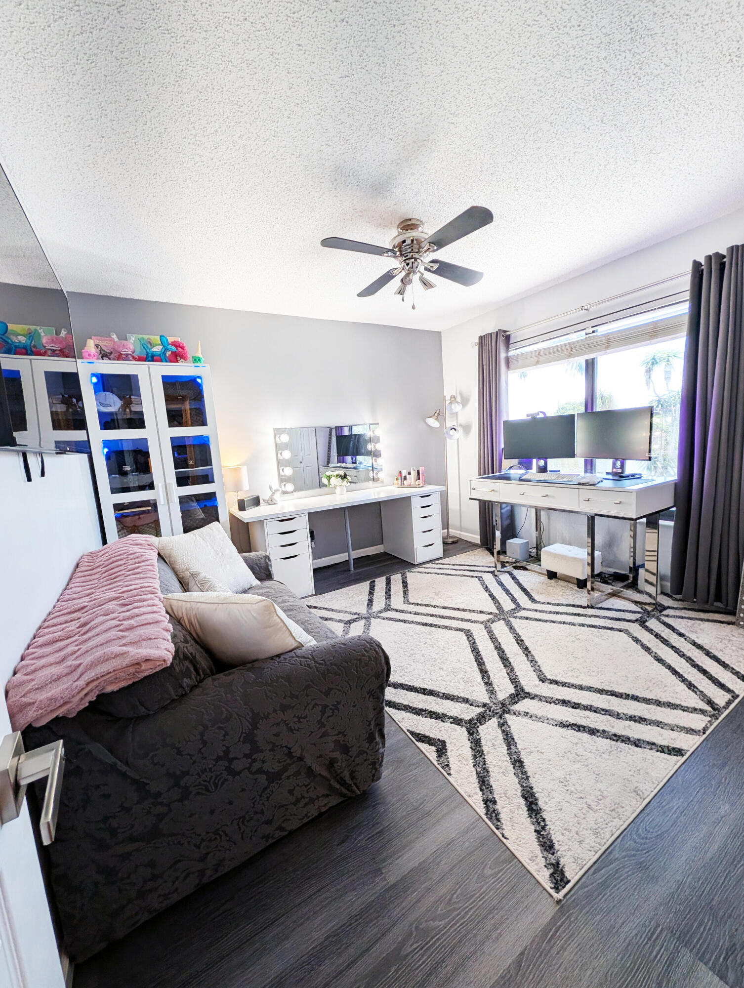 NORTHPOINTE I - Residential