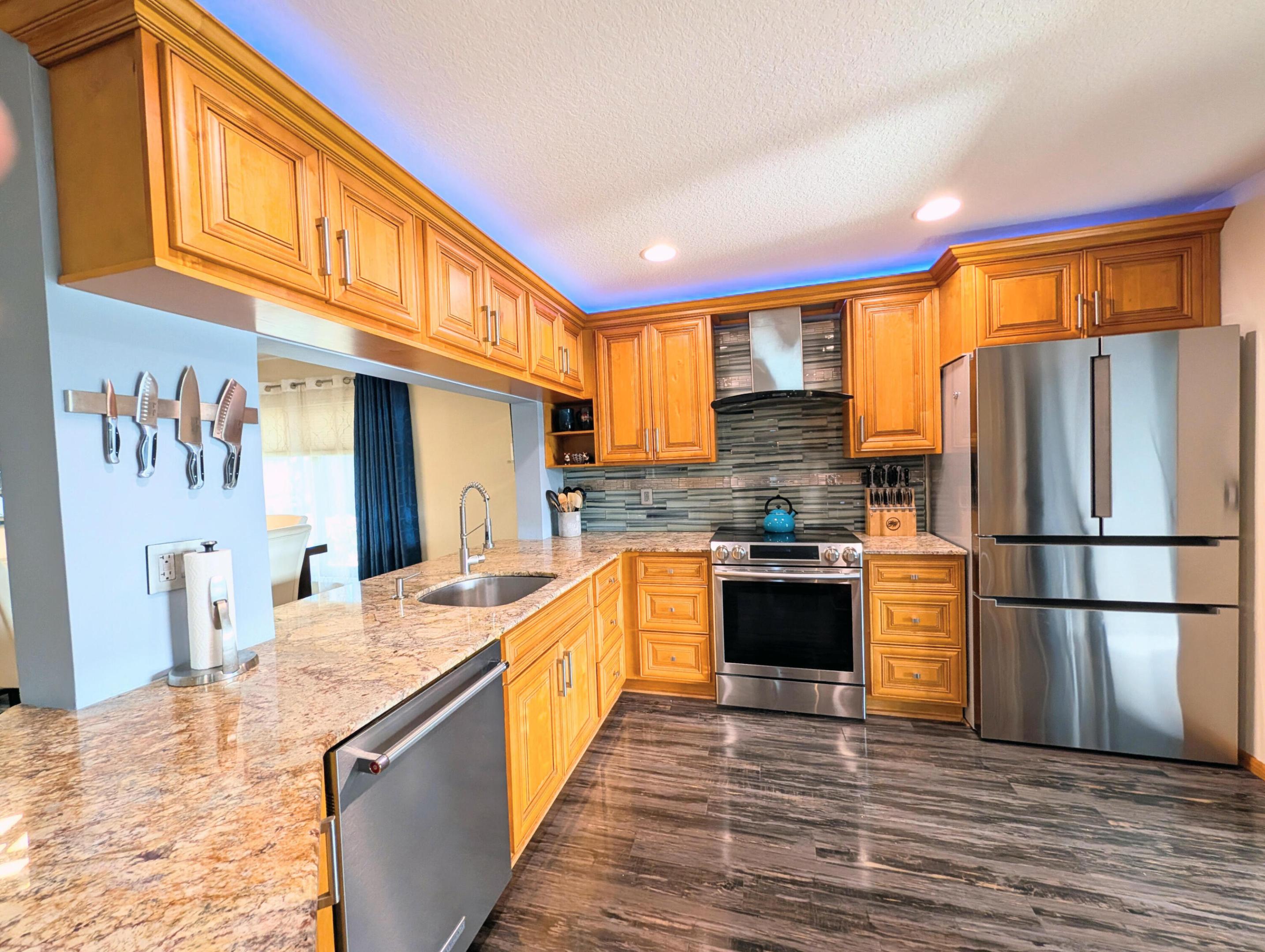 NORTHPOINTE I - Residential