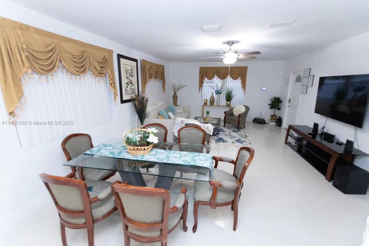 RIVERLAND VILLAGE SEC 1-REPLAT - Residential