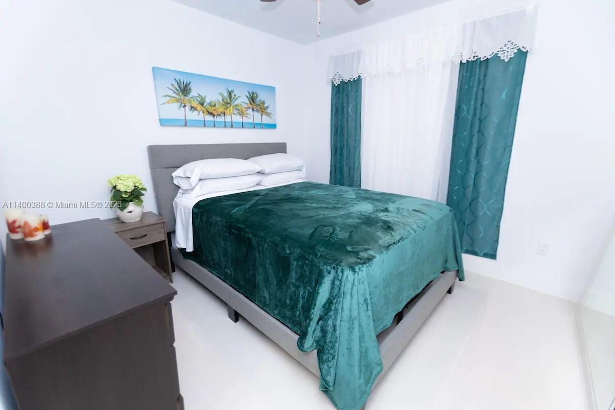 RIVERLAND VILLAGE SEC 1-REPLAT - Residential