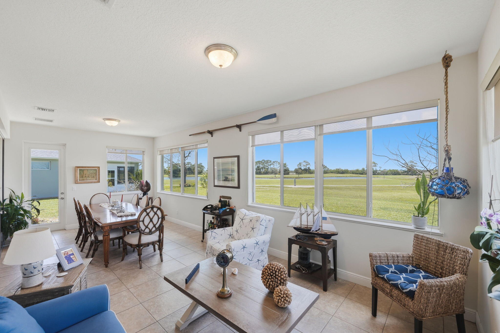 COLLIER CLUB - Residential