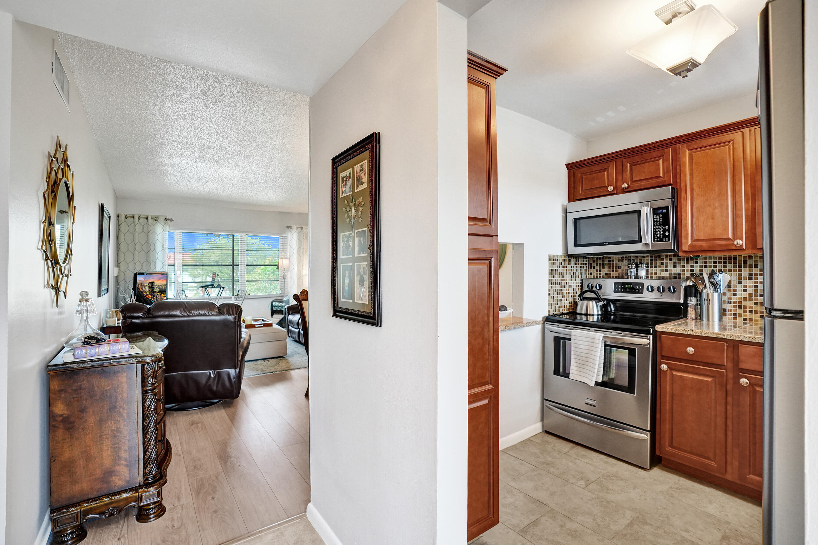 SUNRISE LAKES 16 CONDO - Residential