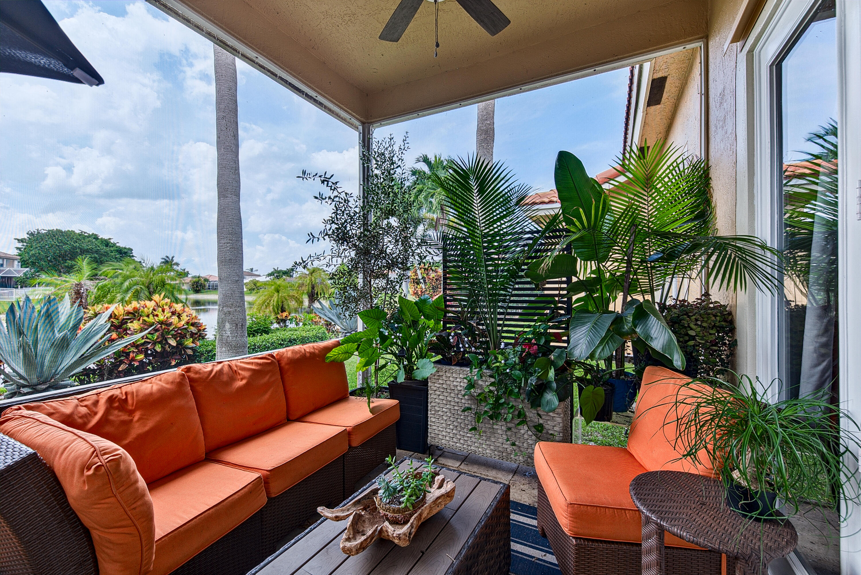 BOCA WINDS PAR E - Residential