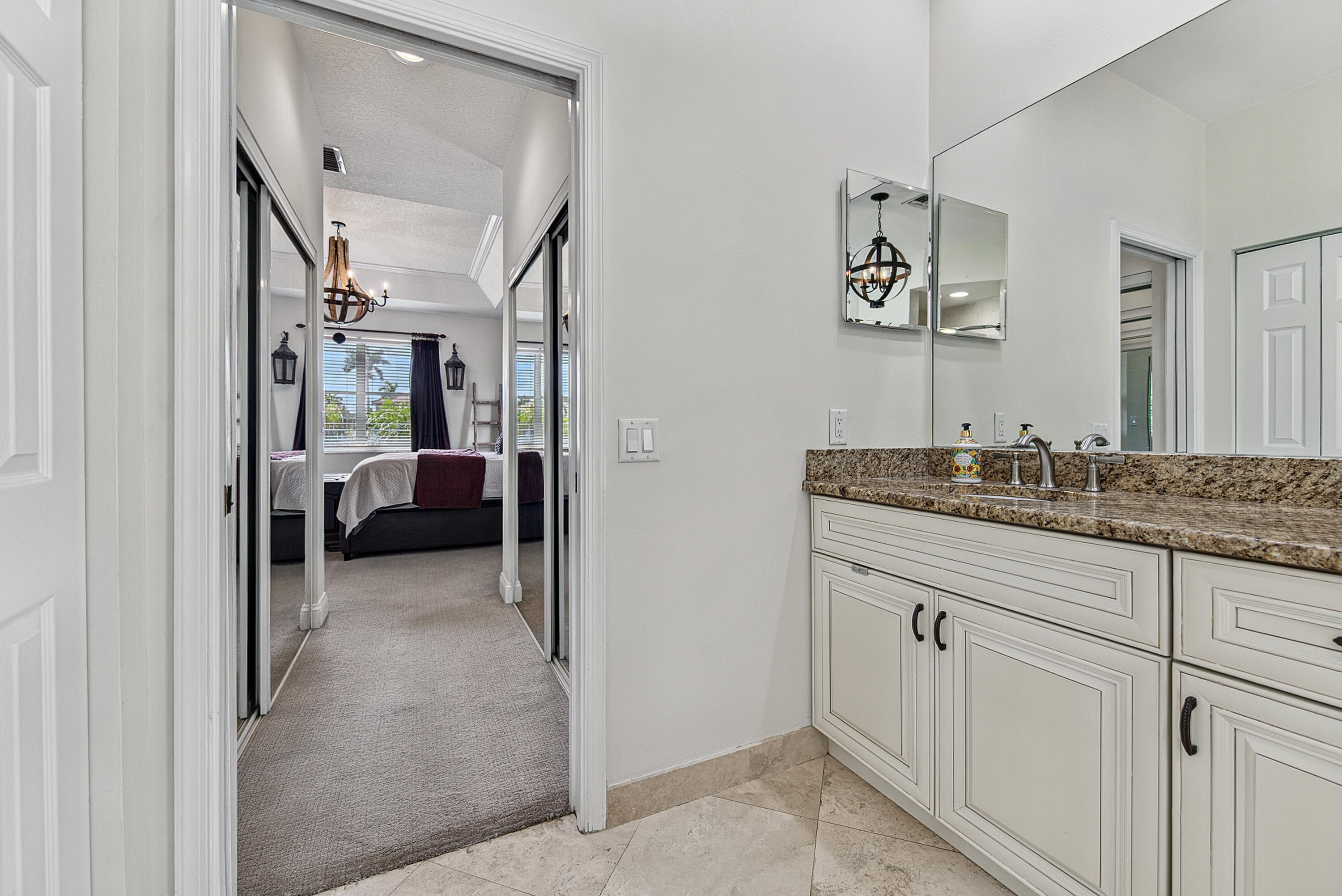 BOCA WINDS PAR E - Residential