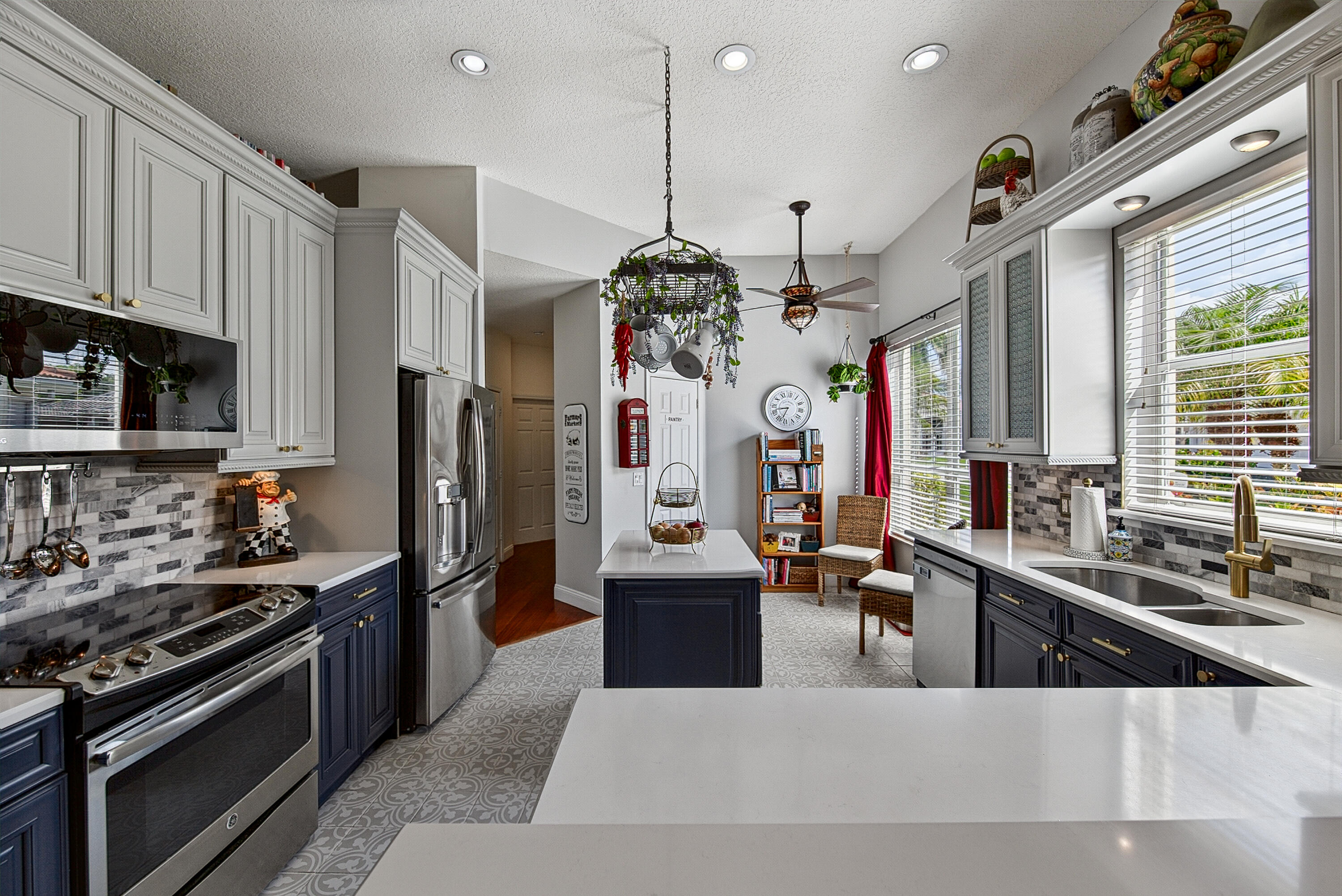 BOCA WINDS PAR E - Residential