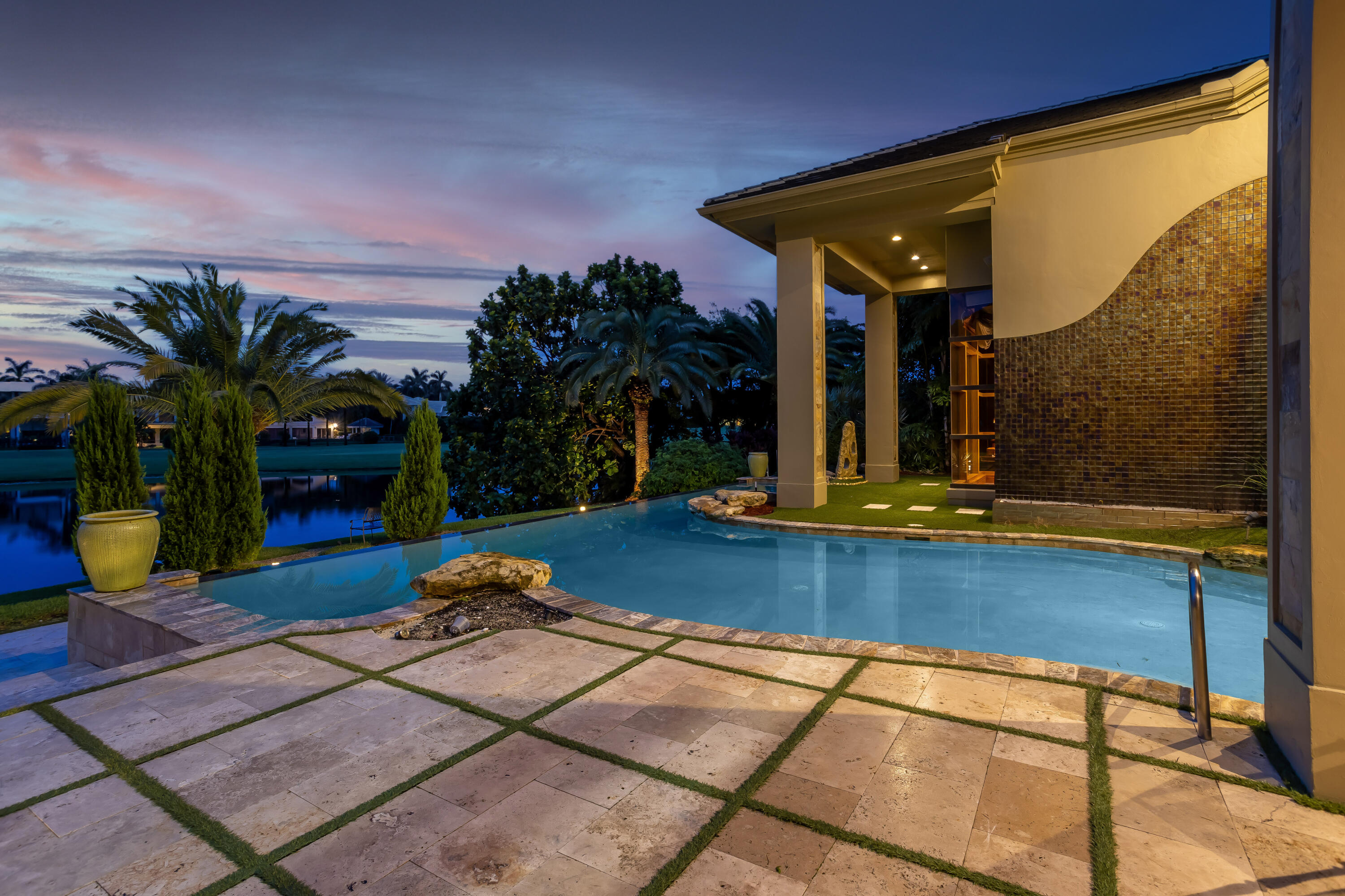 ST ANDREWS COUNTRY CLUB - Residential