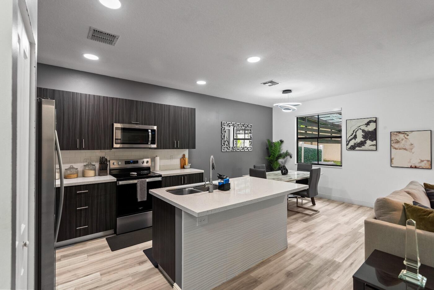 SABAL PALM BY PRESTIGE - Residential