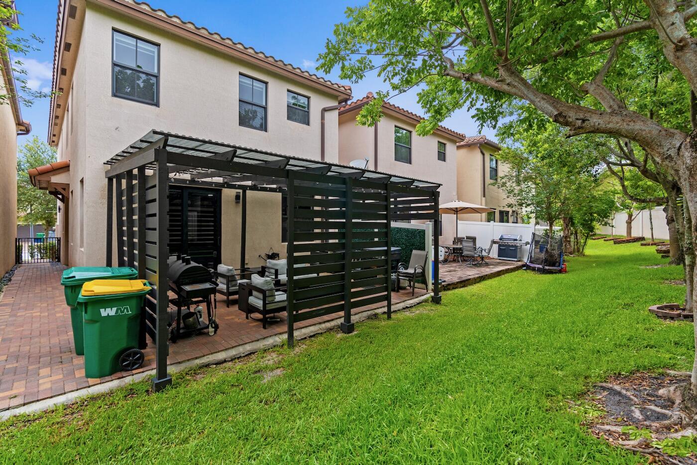 SABAL PALM BY PRESTIGE - Residential