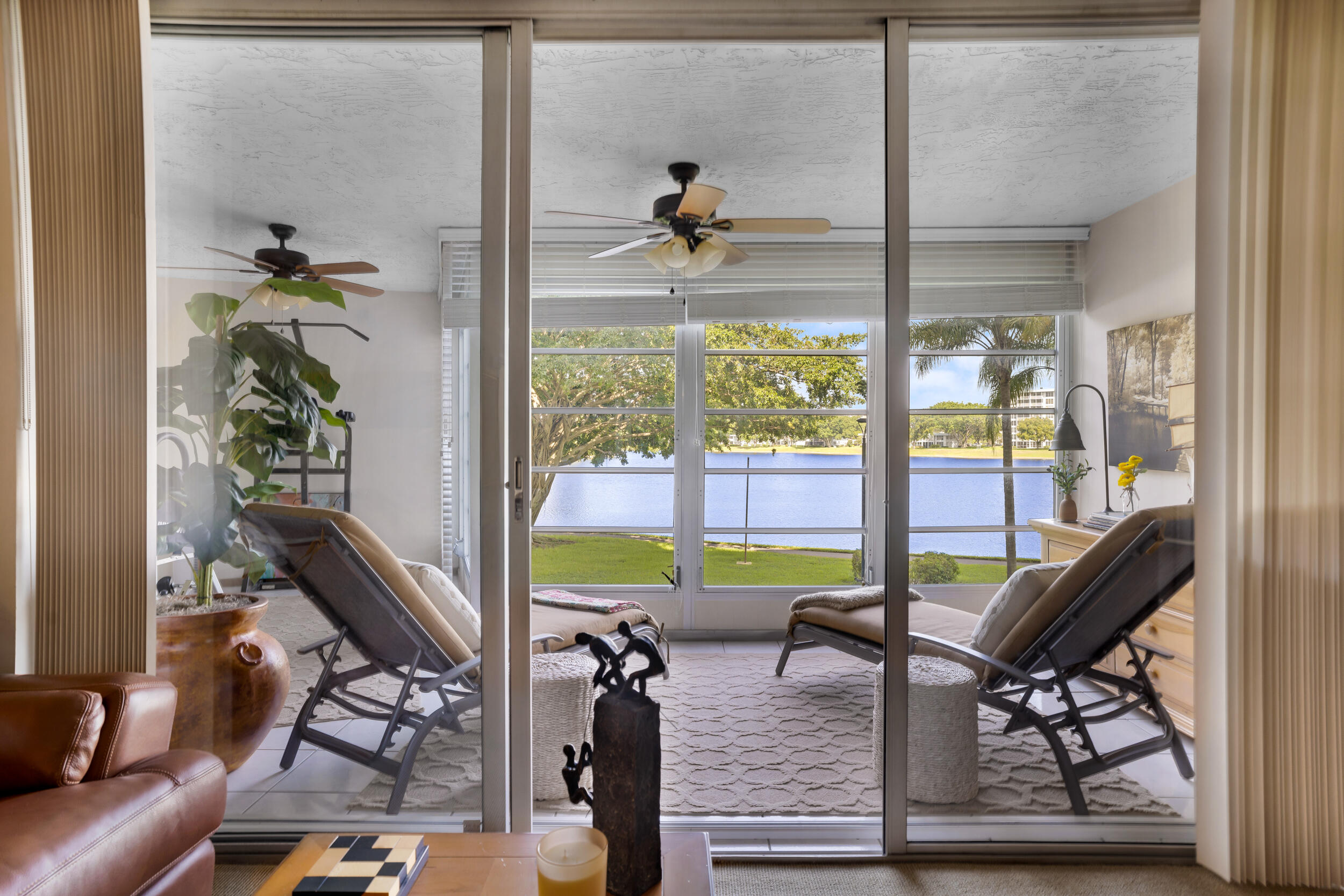 NO 52 PALM-AIRE COUNTRY CLUB - Residential