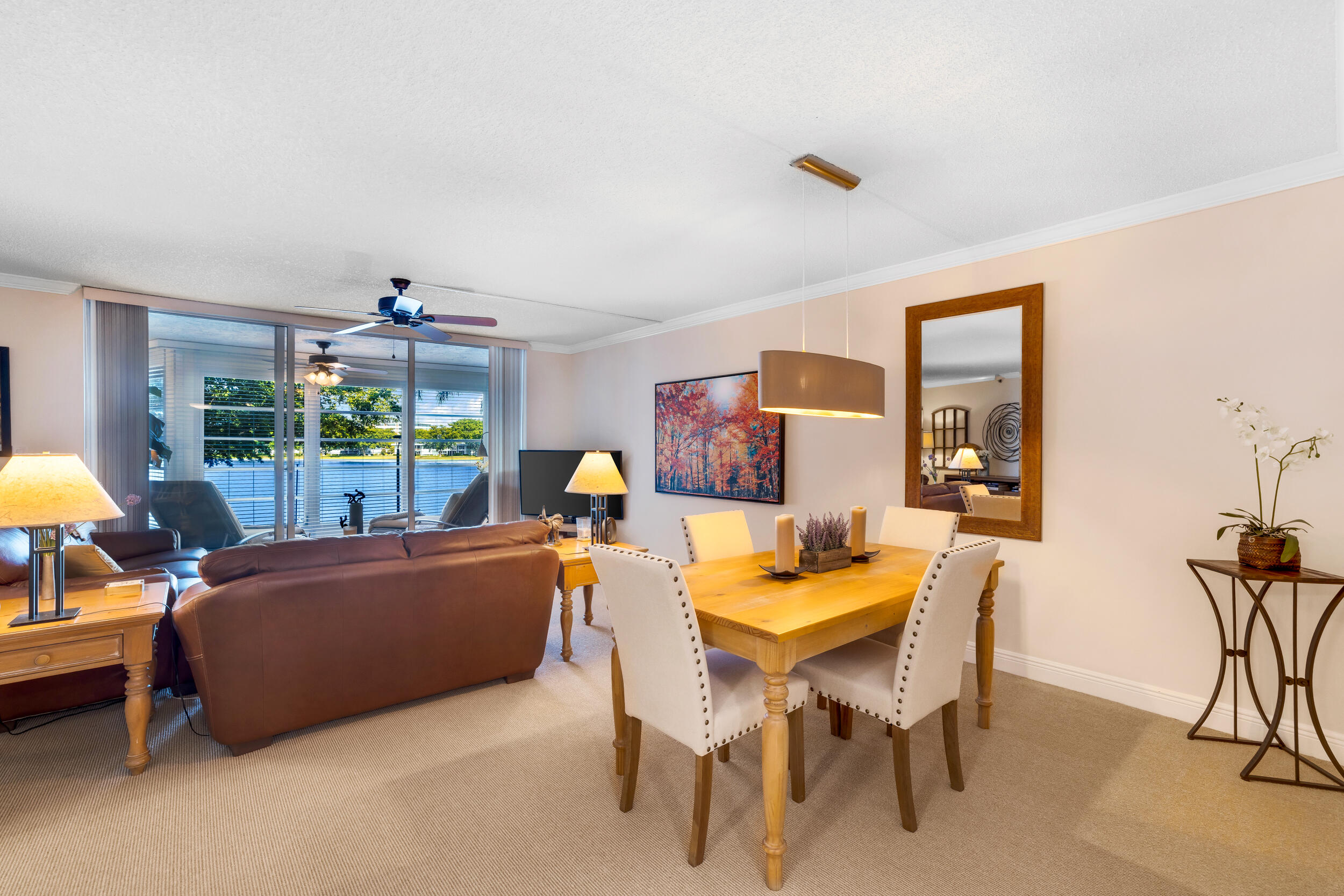 NO 52 PALM-AIRE COUNTRY CLUB - Residential