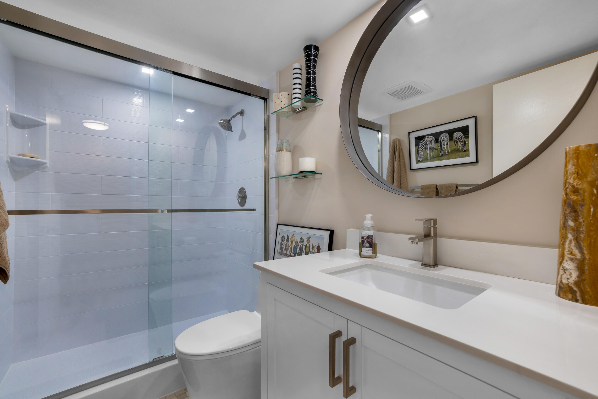 NO 52 PALM-AIRE COUNTRY CLUB - Residential