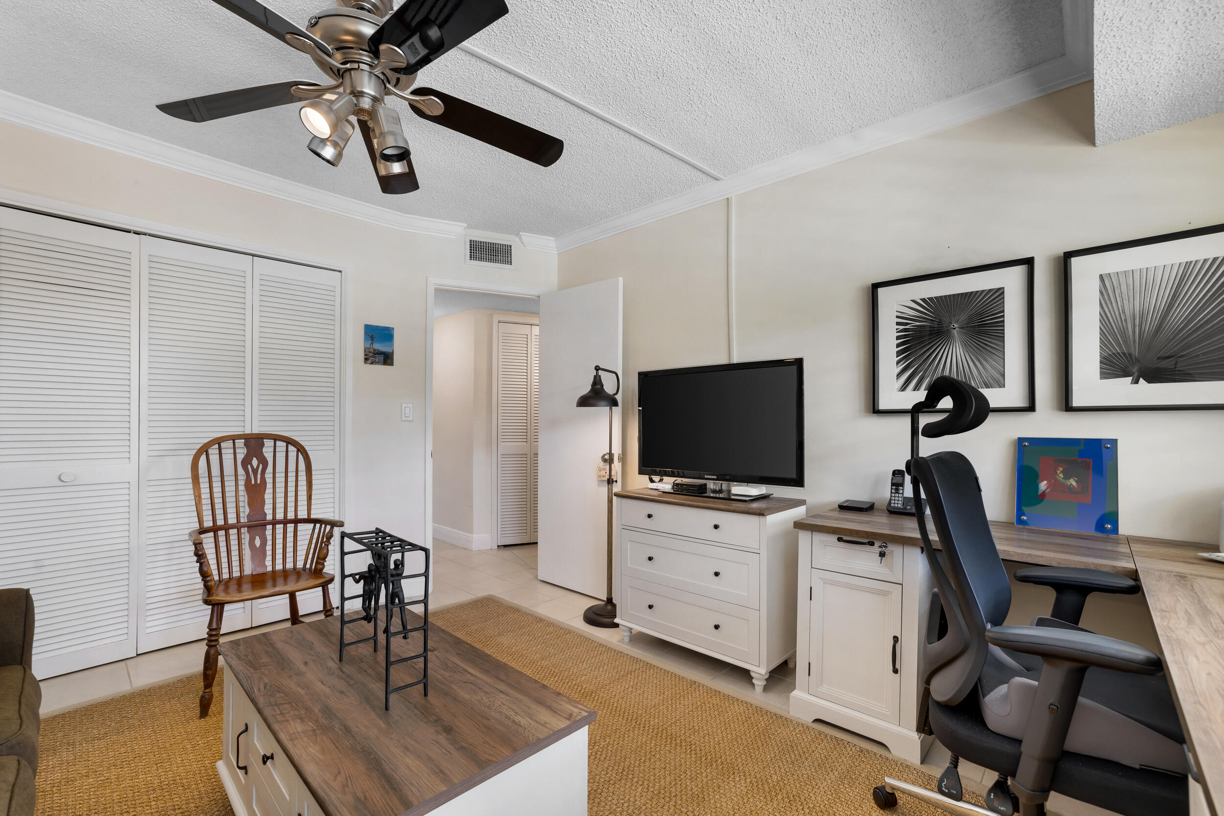 NO 52 PALM-AIRE COUNTRY CLUB - Residential