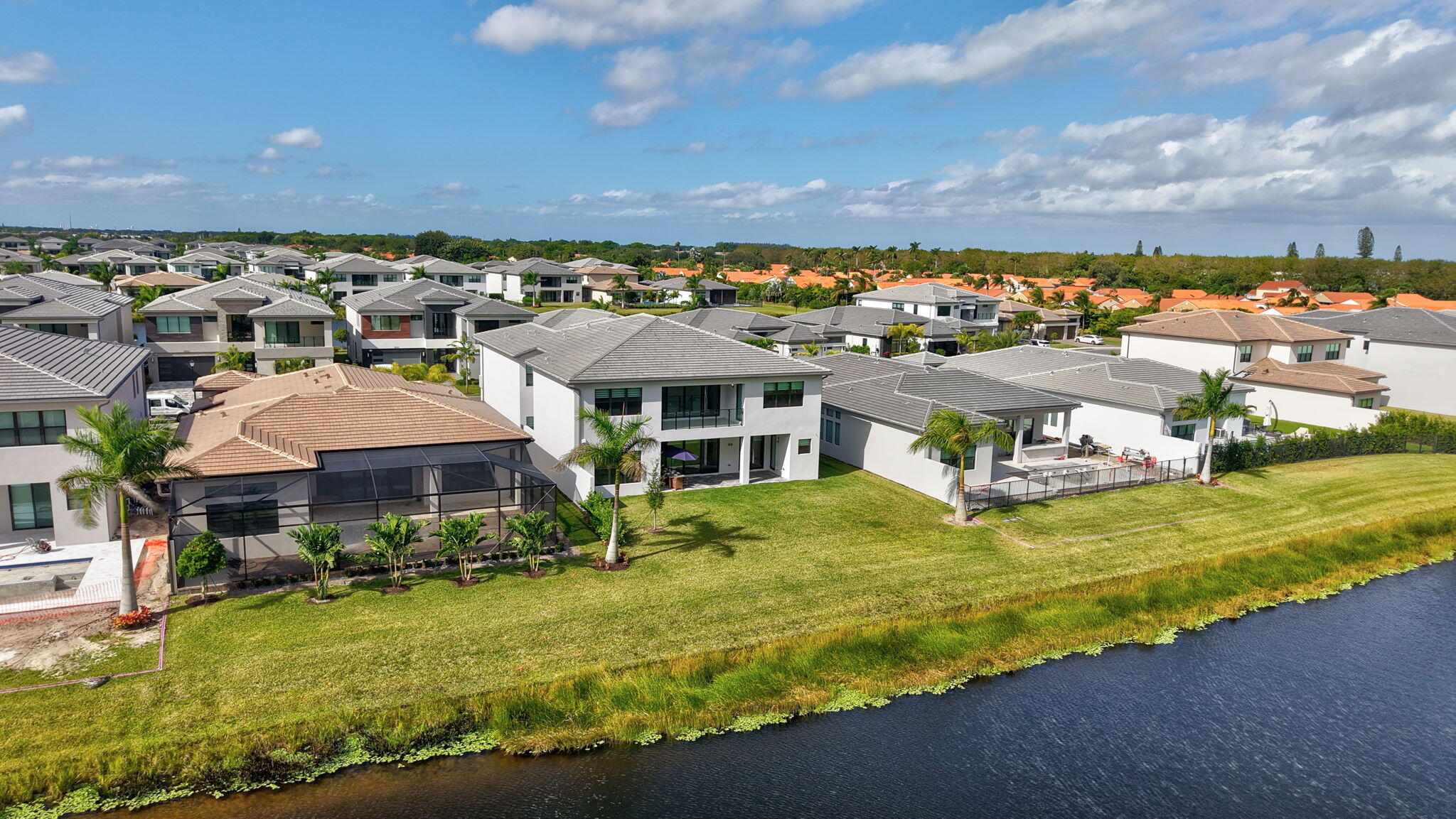 BOCA RATON GOLF COURSE PUD - Residential Lease