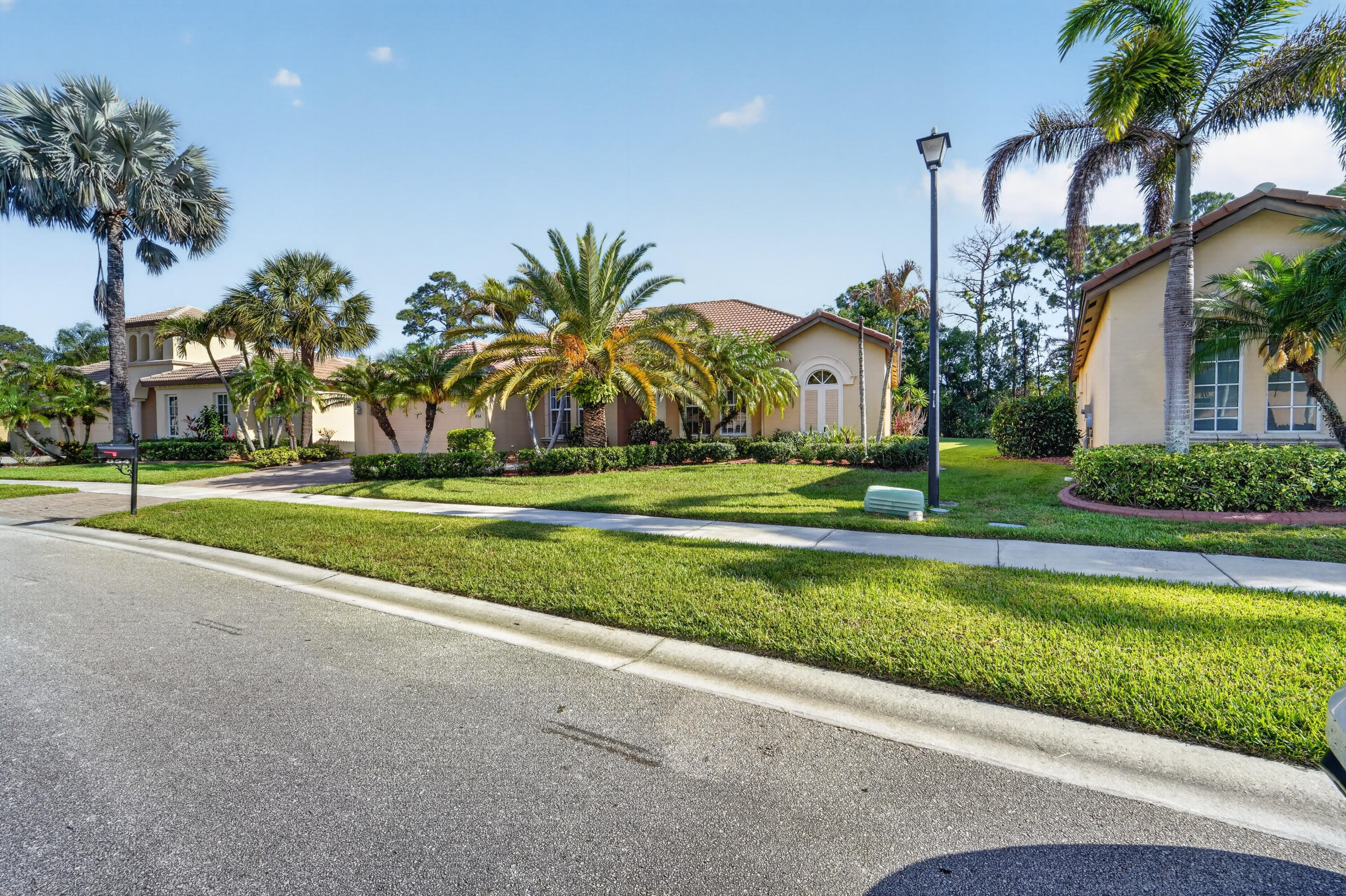 TORTOISE CAY AT ST LUCIE WEST PLAT NO 130 - Residential Lease