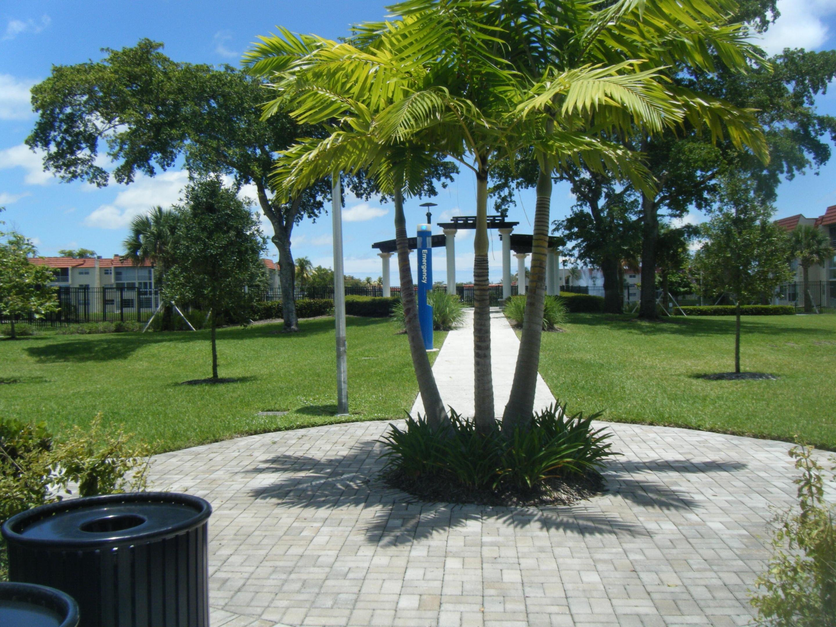 SUNRISE LAKES 25 CONDO - Residential