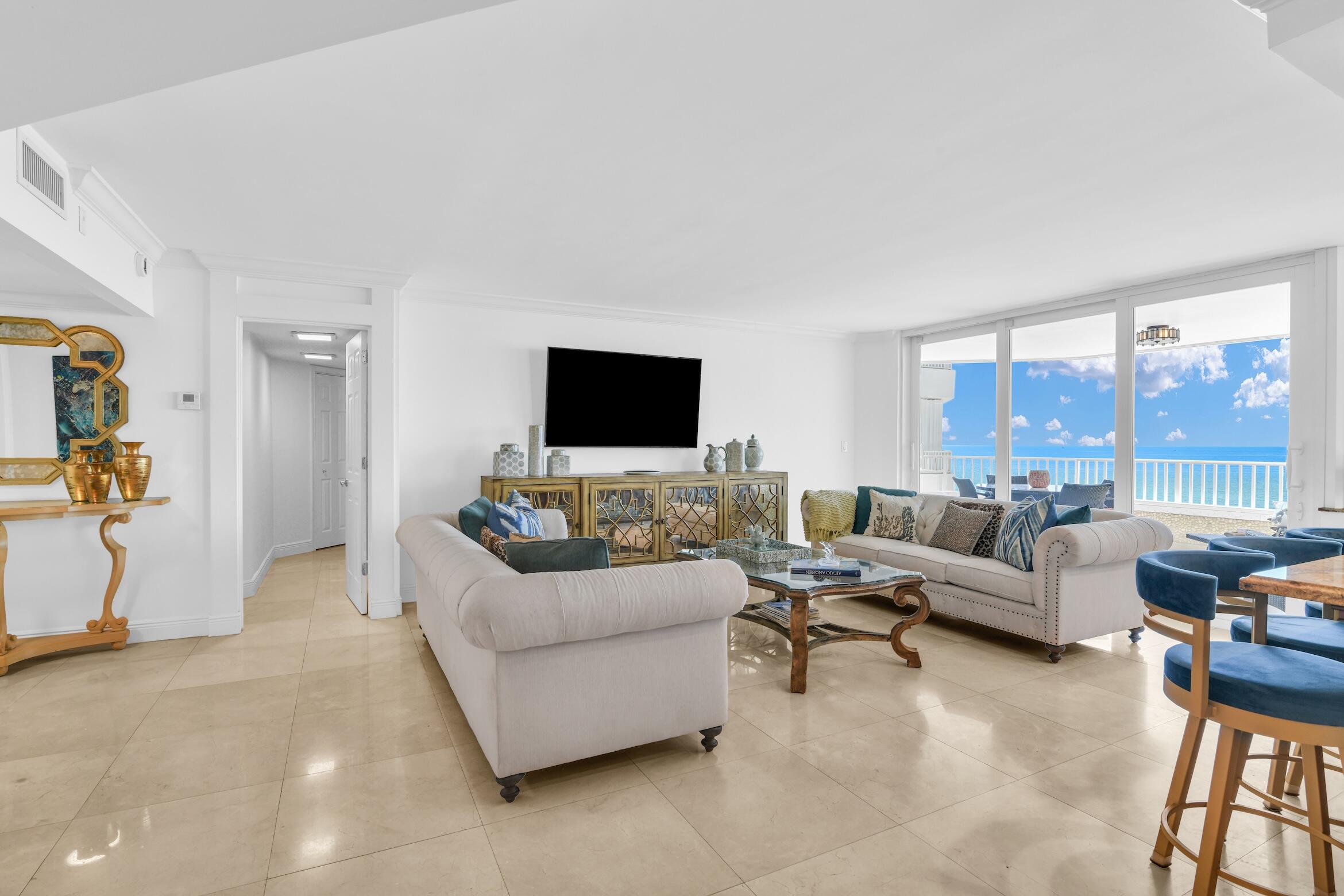 CLARIDGE CONDO - Residential Lease