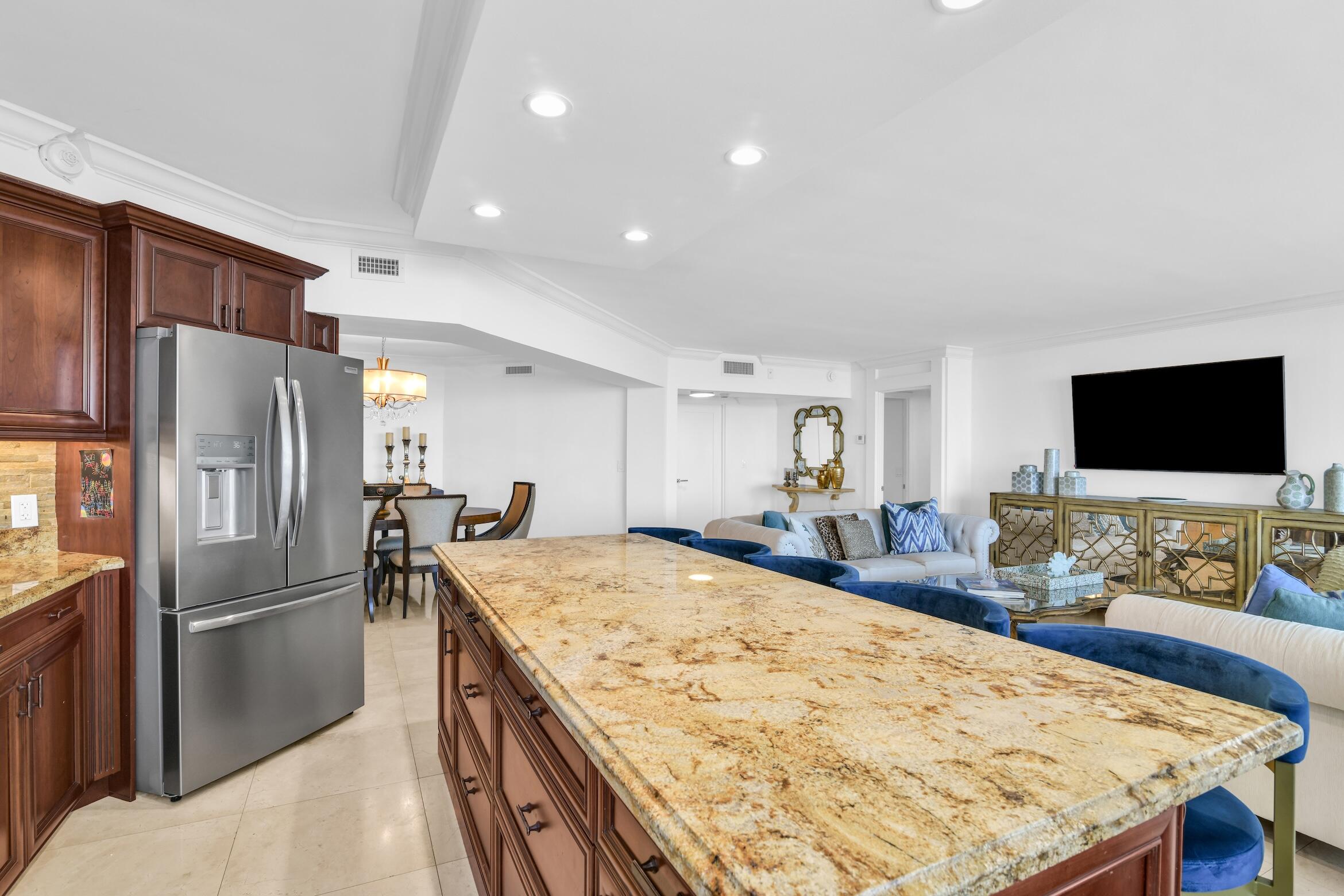 CLARIDGE CONDO - Residential Lease