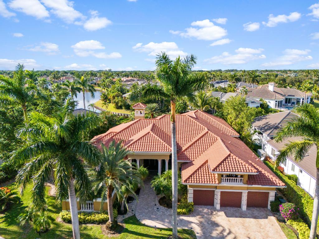 COVENTRY AT WOODFIELD COUNTRY CLUB - Residential