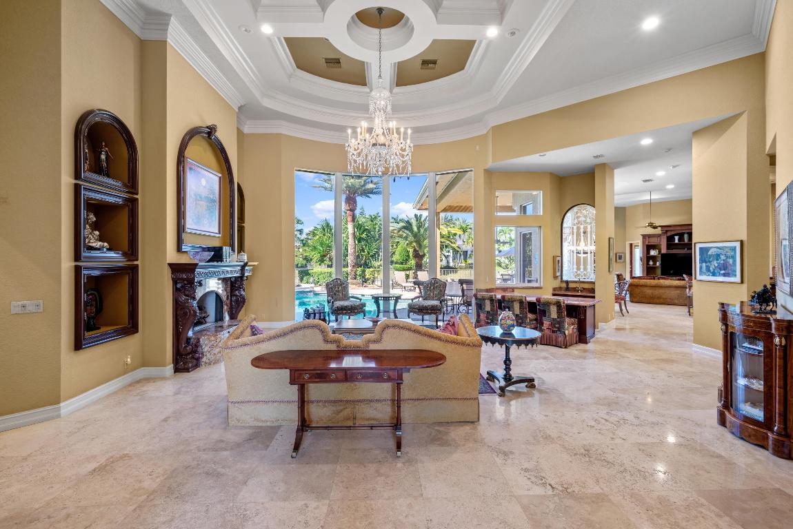 COVENTRY AT WOODFIELD COUNTRY CLUB - Residential