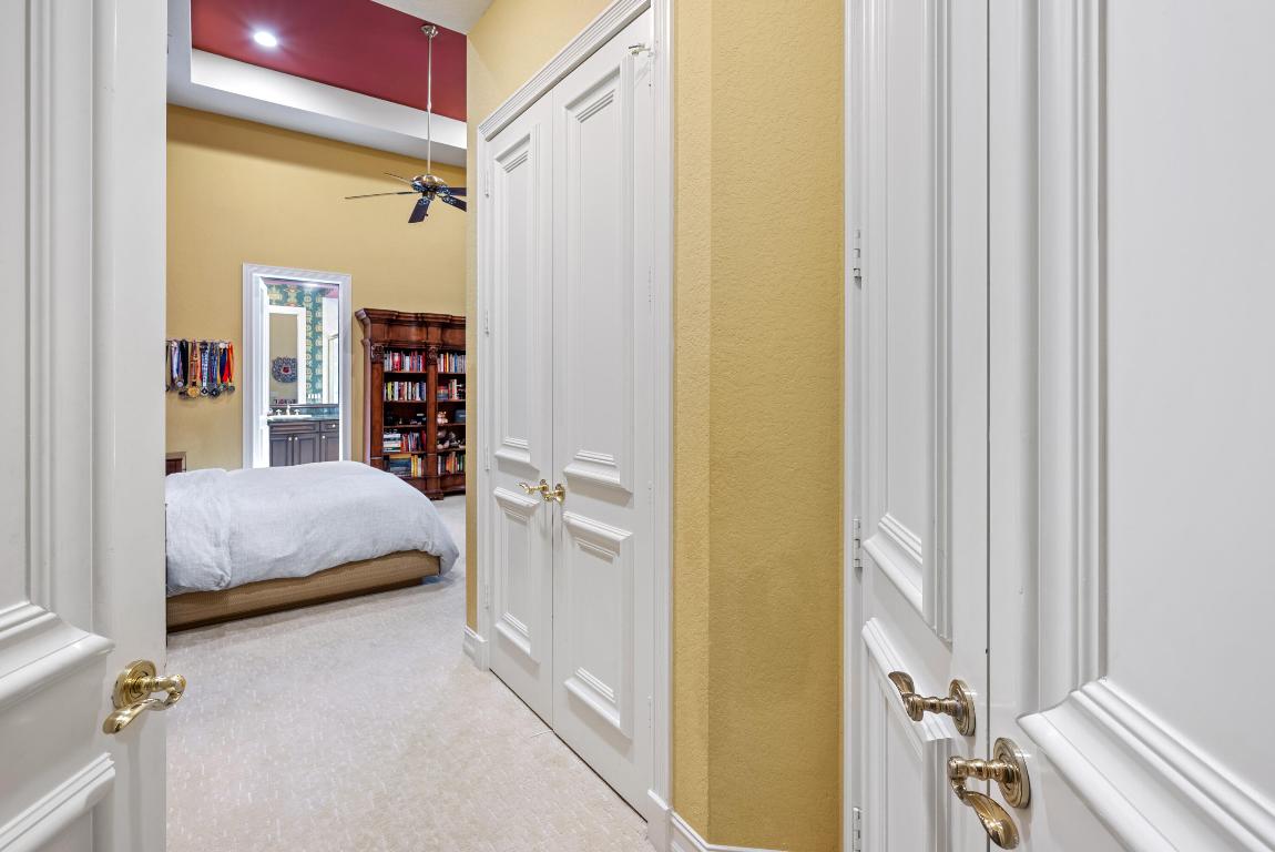 COVENTRY AT WOODFIELD COUNTRY CLUB - Residential