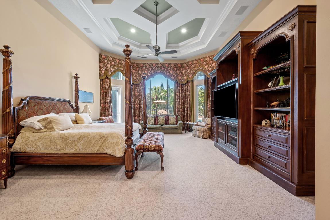 COVENTRY AT WOODFIELD COUNTRY CLUB - Residential