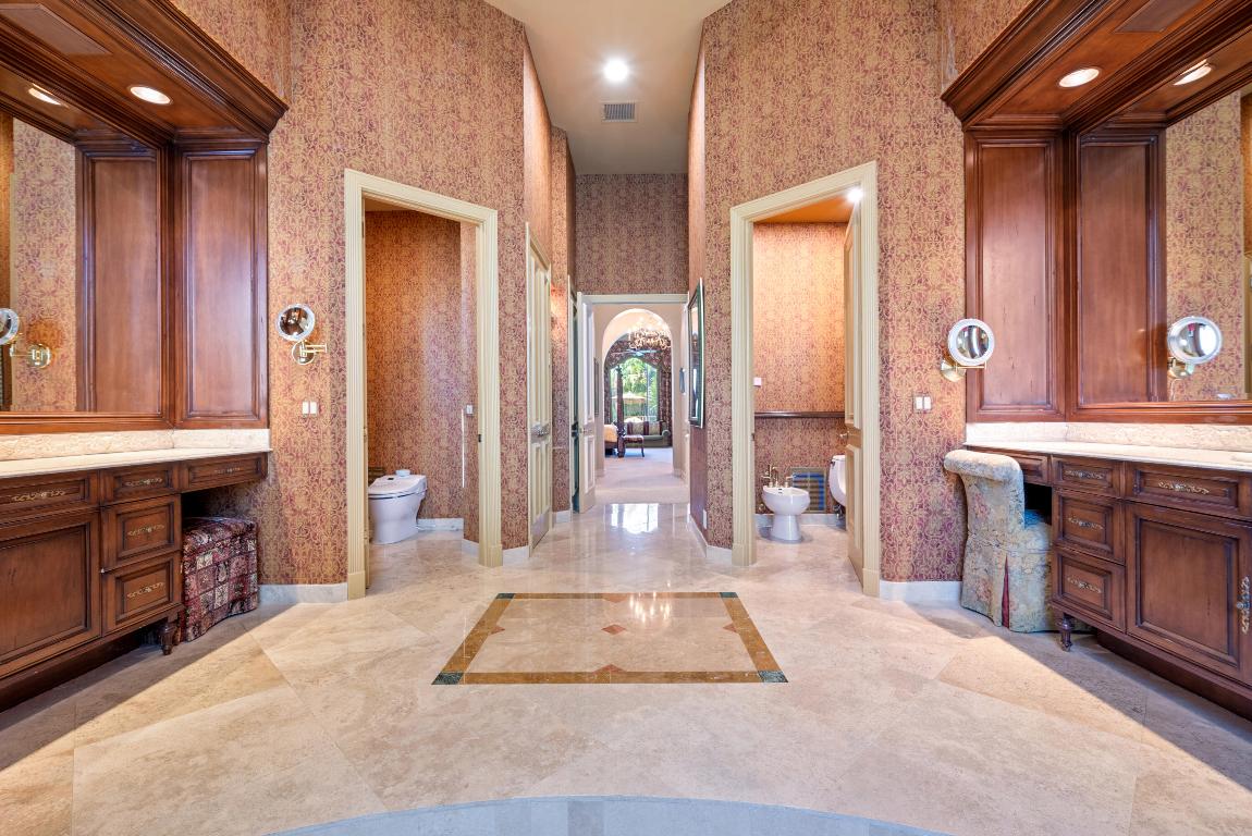 COVENTRY AT WOODFIELD COUNTRY CLUB - Residential