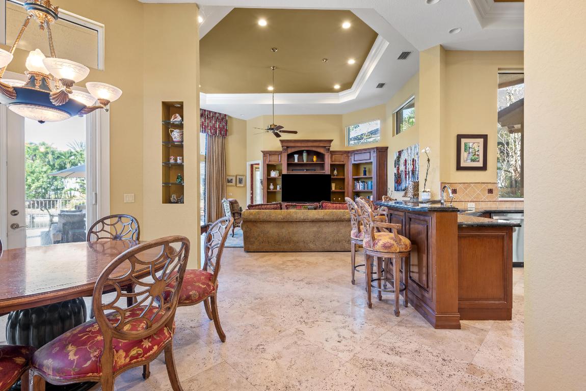 COVENTRY AT WOODFIELD COUNTRY CLUB - Residential