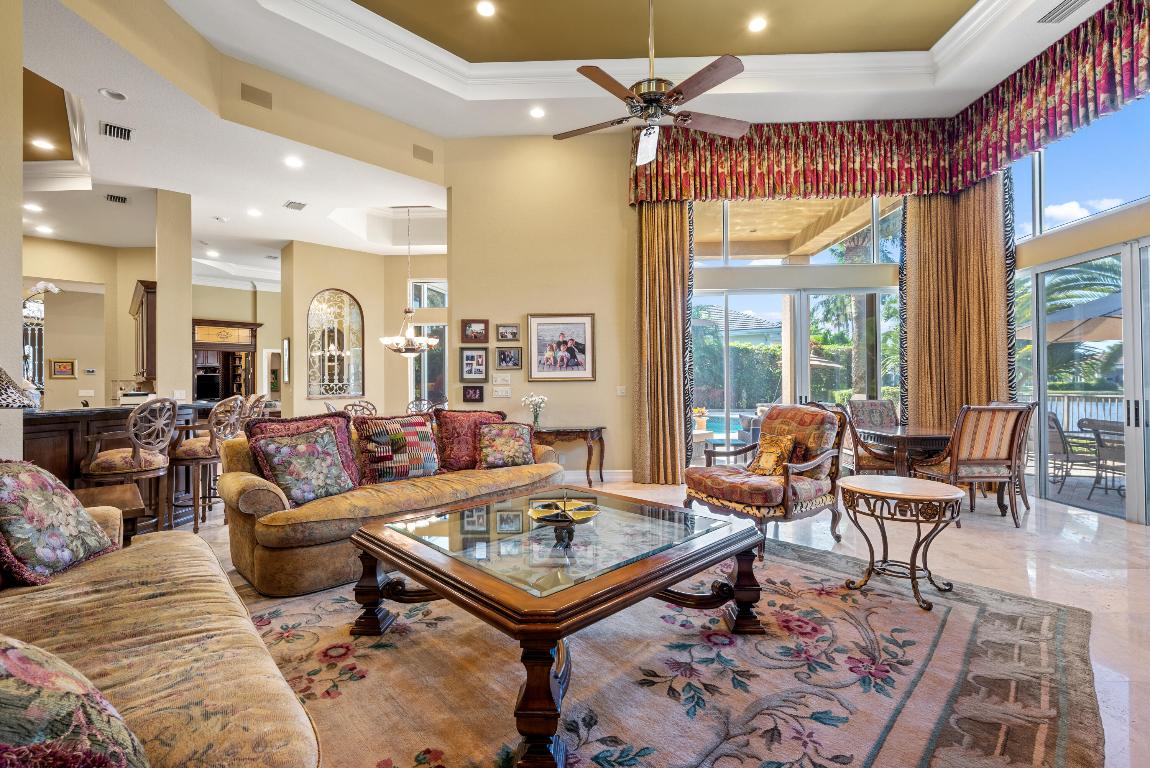 COVENTRY AT WOODFIELD COUNTRY CLUB - Residential