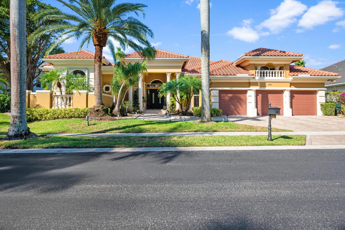 Spectacular single story property in the highly desirable Coventry subdivision of Woodfield Country Club. The spacious 5,120 sq ft home features 4 bedrooms plus an office and 4.2 bathrooms. The oversized primary bedroom provides direct access and offers wonderful views to the sprawling pool area. The 3 large guest bedrooms each include ensuite bathrooms. Kitchen is equipped with high end appliances including a Sub Zero fridge. Oversized family room with vaulted ceilings provides a warm and relaxing ambiance. Roof was replaced in 2015. The pool and patio area offer great entertaining space and provides a peaceful lake view. Pool heater is 2023. A must see for those looking to enjoy the Florida country club lifestyle.