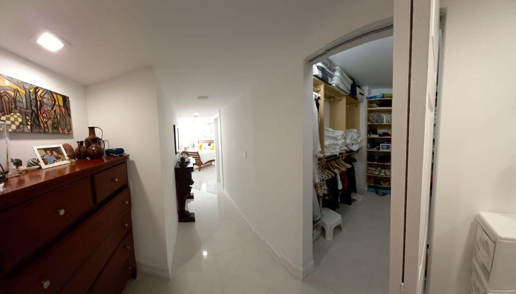 OCEANIA I CONDO - Residential