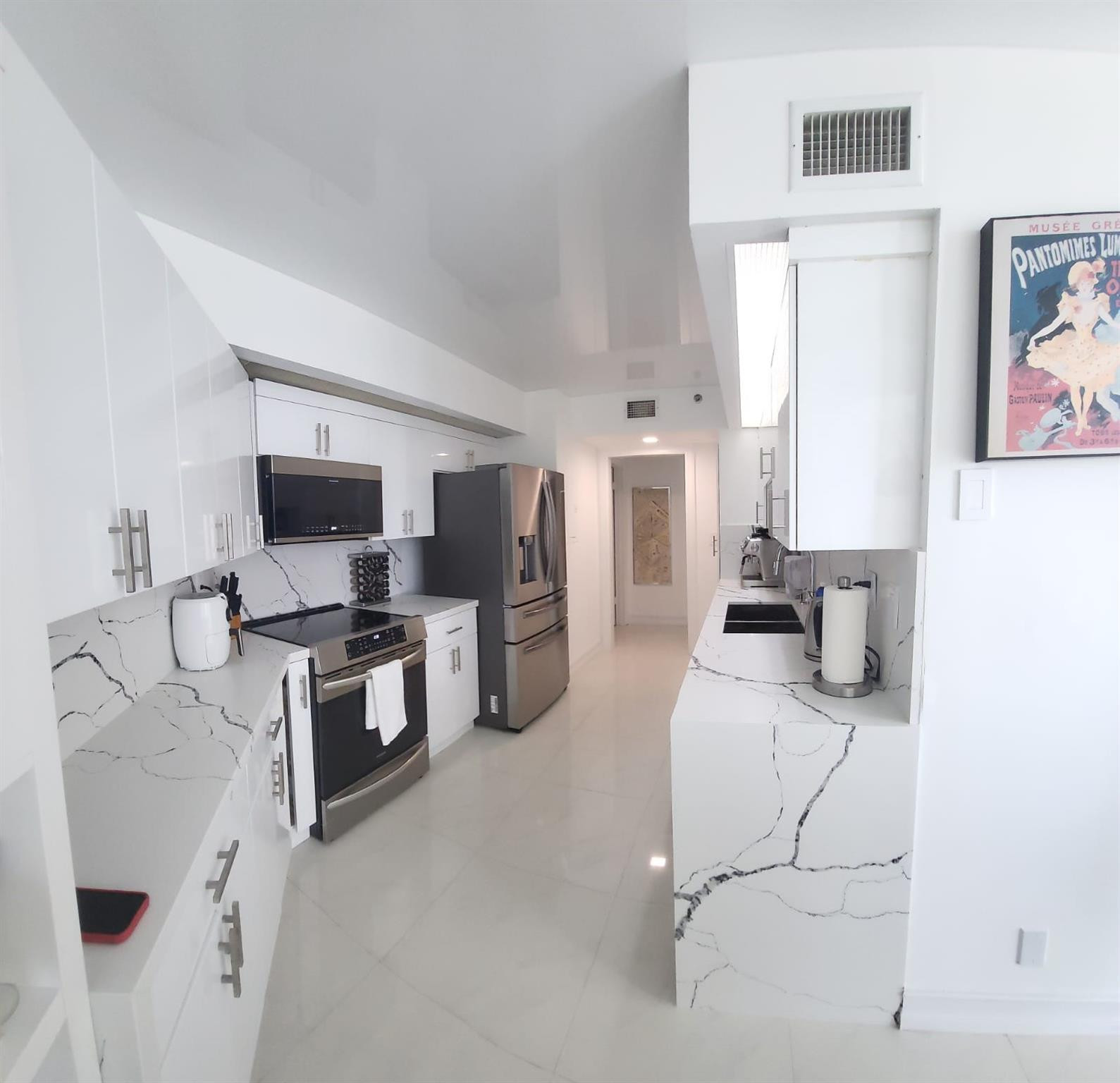 OCEANIA I CONDO - Residential