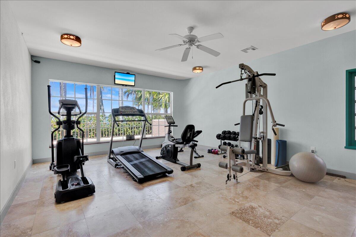 COCONUT COVE MARINA - Residential
