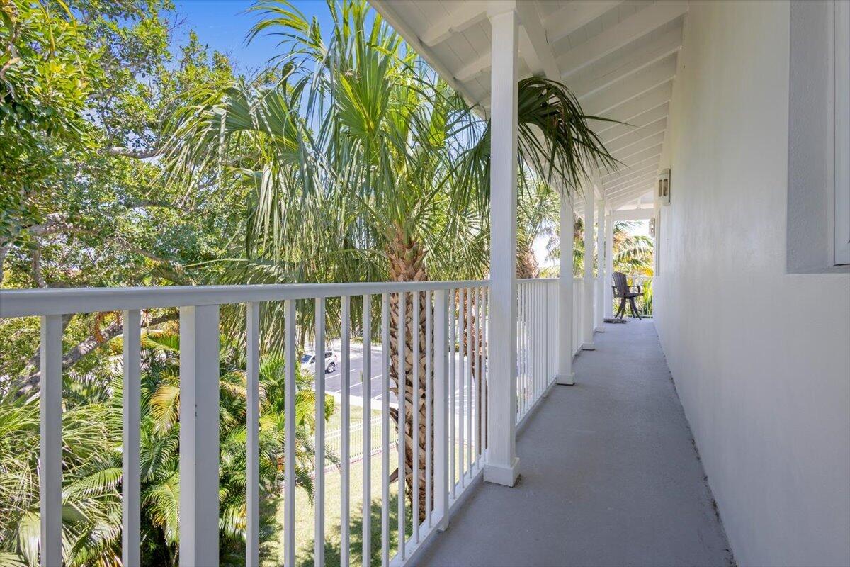 COCONUT COVE MARINA - Residential