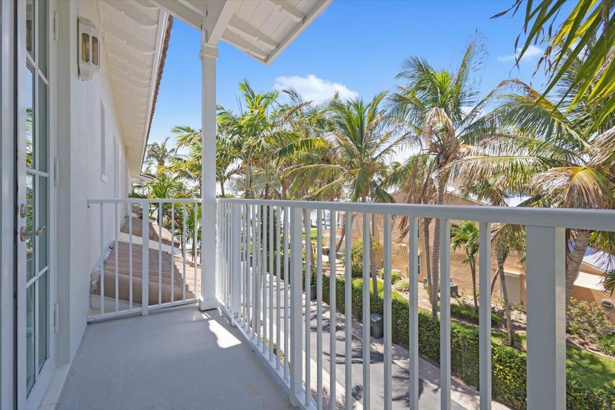 COCONUT COVE MARINA - Residential