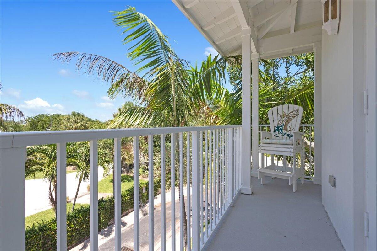 COCONUT COVE MARINA - Residential