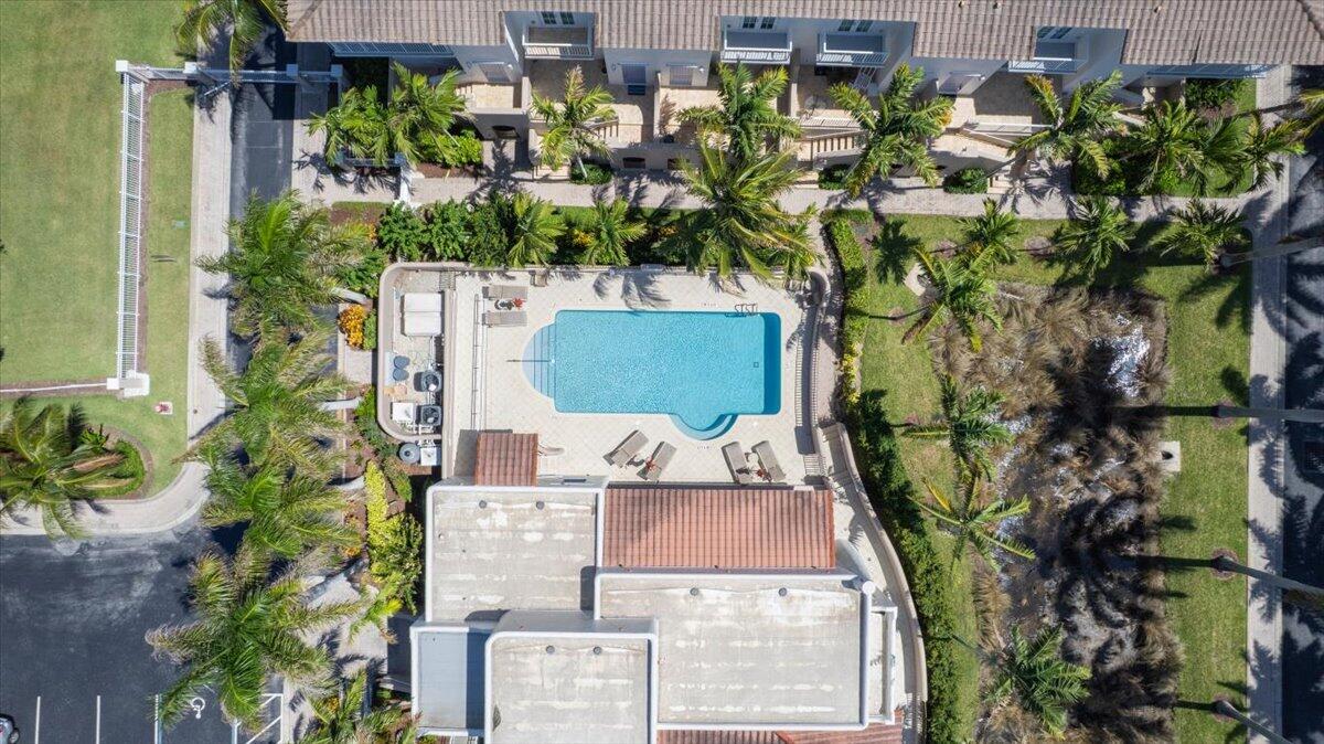 COCONUT COVE MARINA - Residential