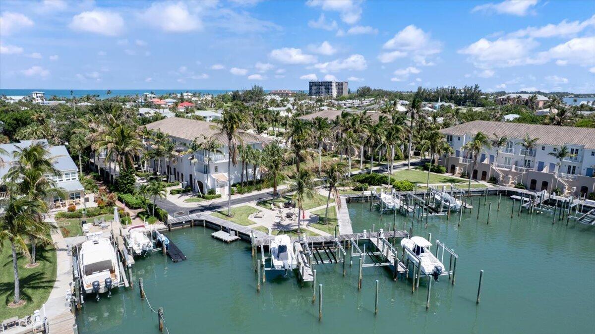 COCONUT COVE MARINA - Residential